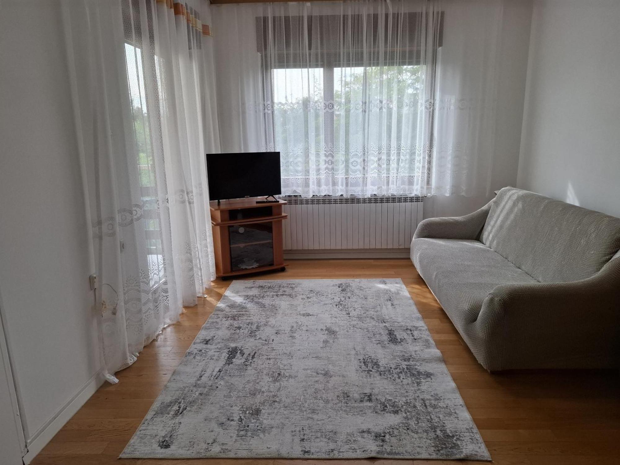 Apartments Maximir Загреб Екстериор снимка